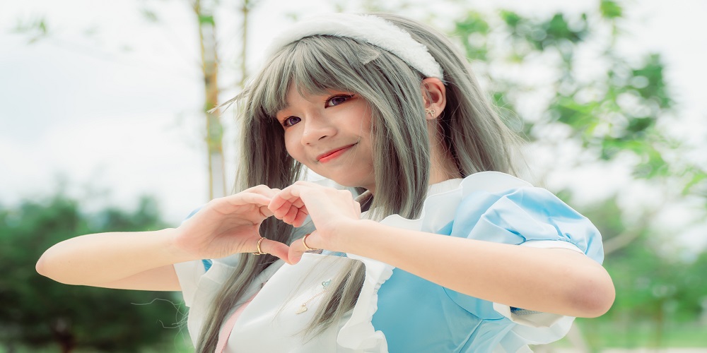 Bundles with 4x4 lace closure: Why it's a great choice for your hair?