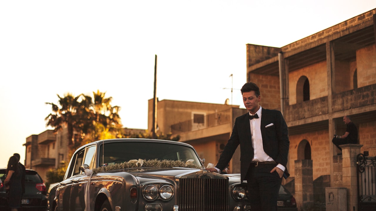 Reasons to Choose Ugreen for Car Phone Holder Business